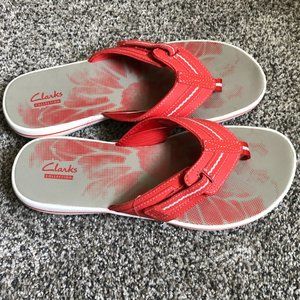 Clarks Brinkley Jazz Flip Flops - Women's Size 9 (US)